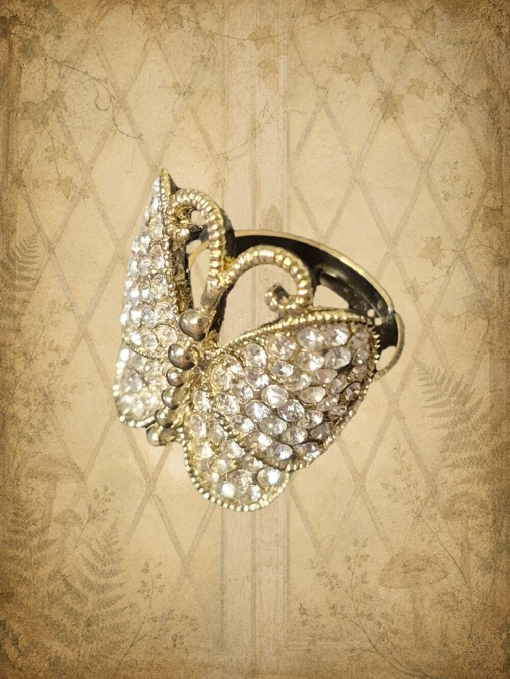 Gather Rings 🍄🧚‍♀️ Clear Rhinestones Butterfly Gold Tone Adjustable Ring